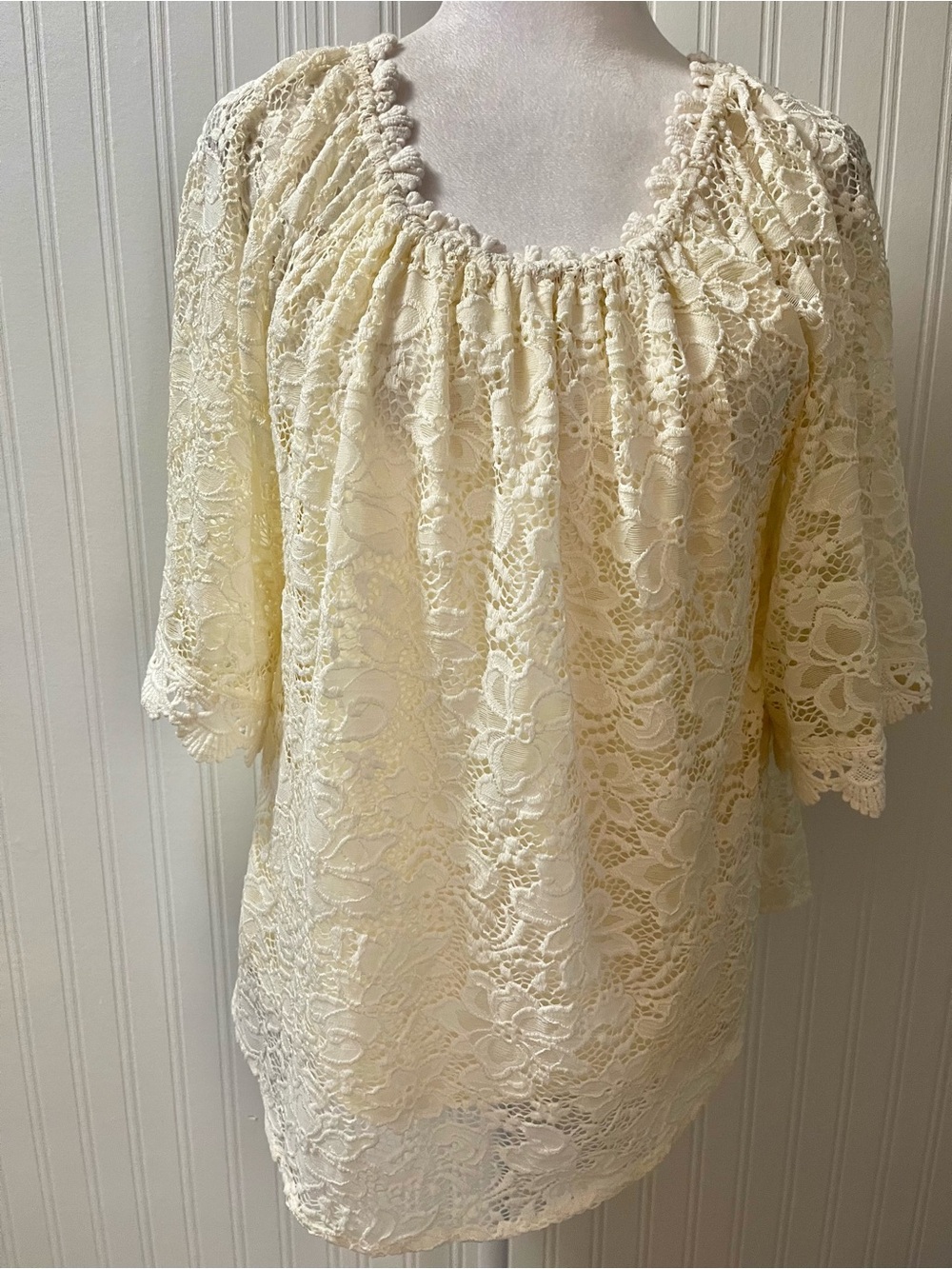Umgee Cream Lace Boho Peasant Tunic
